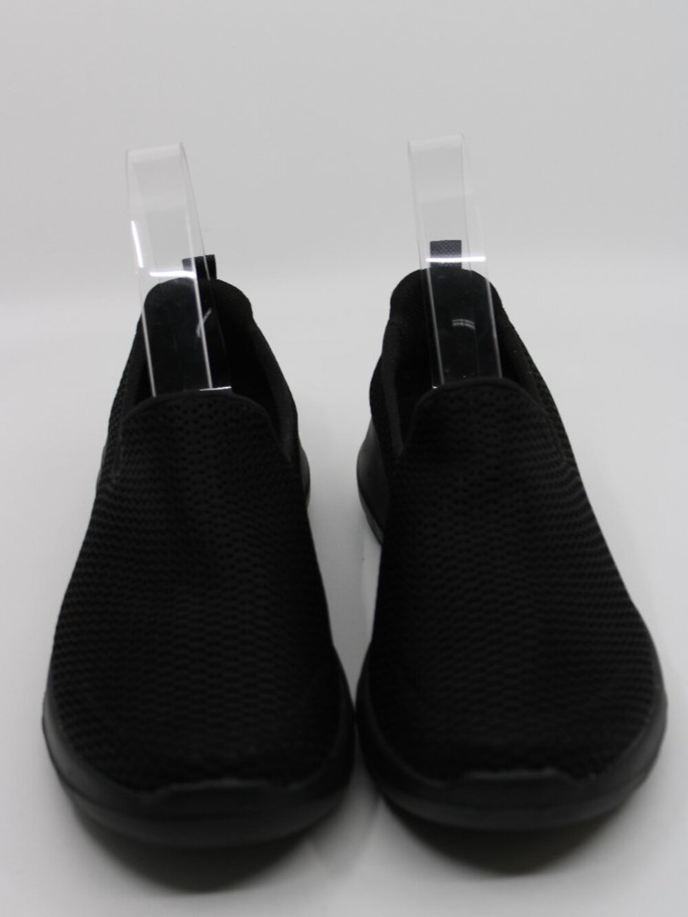 Skechers Goga Walk Women Black Shoes SZ 6M Slip on Mesh Casual Walking